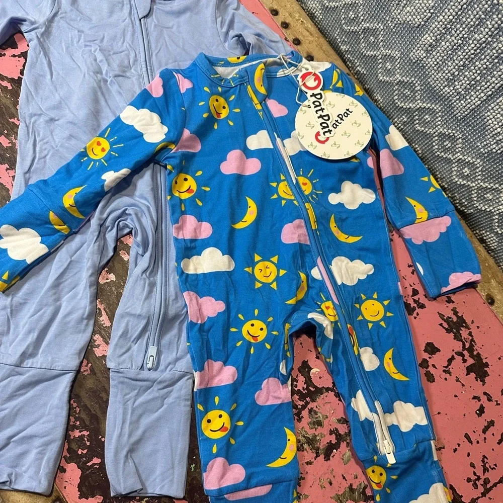 PATPAT Lot of 2 Infant Pajamas moon and stars sz 0-3 Mo - NWT